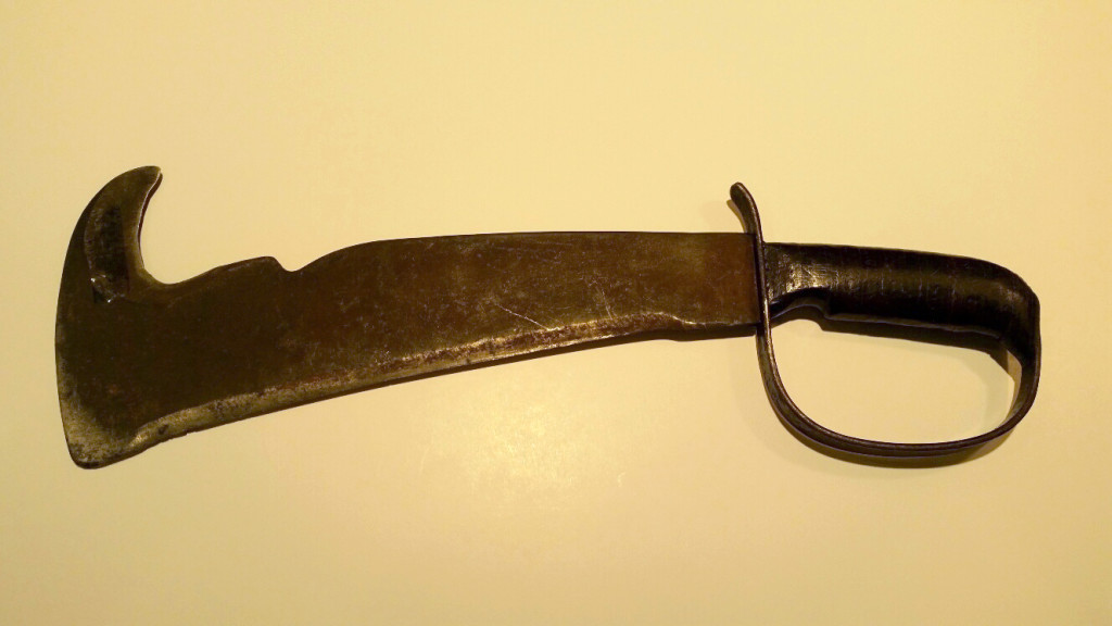 A surviving Woodsman's Pal tool from 1944.