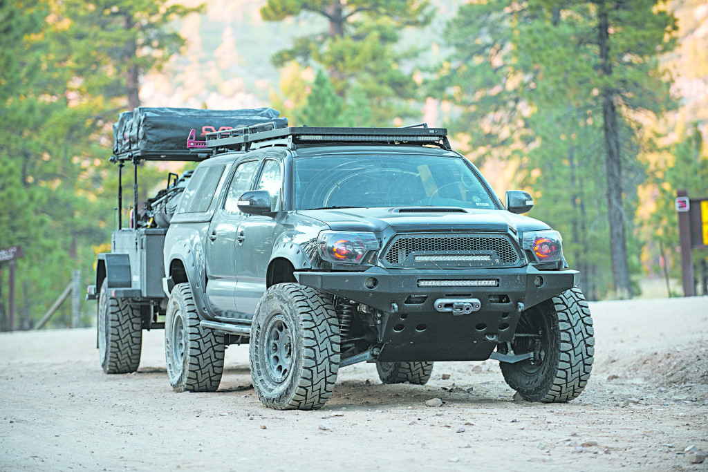 The Pelfreybilt Offroad lightweight aluminum bumper and the IFS aluminum skidplate also by Pelfreybilt provide protection from hazards. The bumper also hides a Warn Zeon 10-S Winch capable of pulling 10,000 pounds.