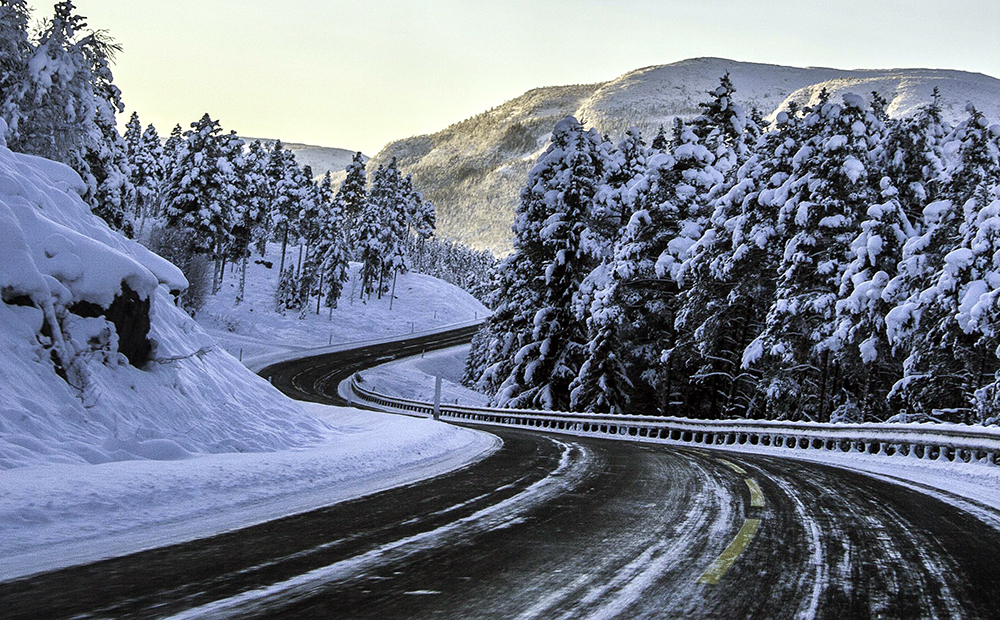 Winter driving tips ice snow road safety 2