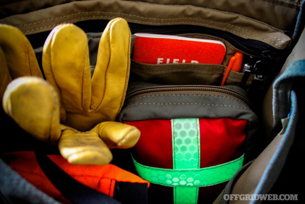 image of a tuff possum med pouch in the shackleton with other bushcraft gear